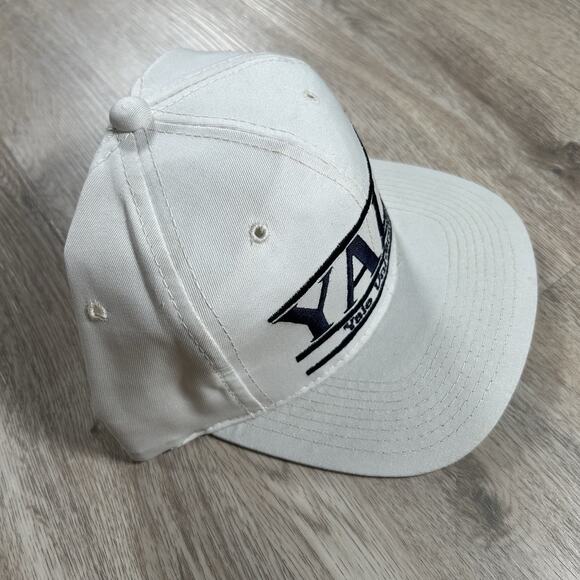 Vintage Yale University Bulldogs‎ Hat Snapback The Game White Split Bar Cap - Picture 7 of 8